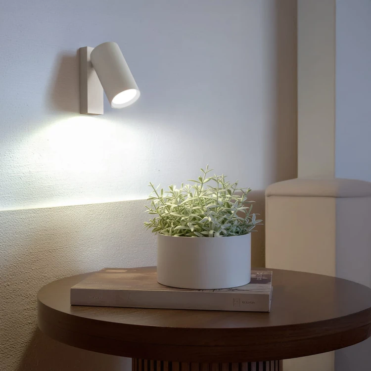 pol_pl_Lampa-scienna-BORA-S1003-1-xGU10-bialy-1631_4.jpg