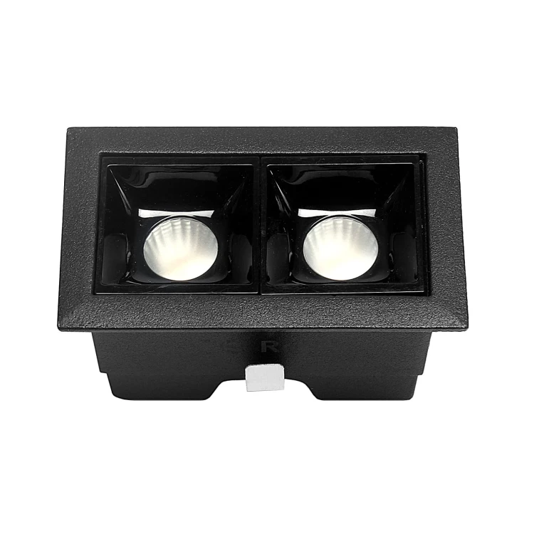 pol_pl_Lampa-liniowa-Led-podtynkowa-4W-3000K-czarna-JDL-2T-580_1.jpg