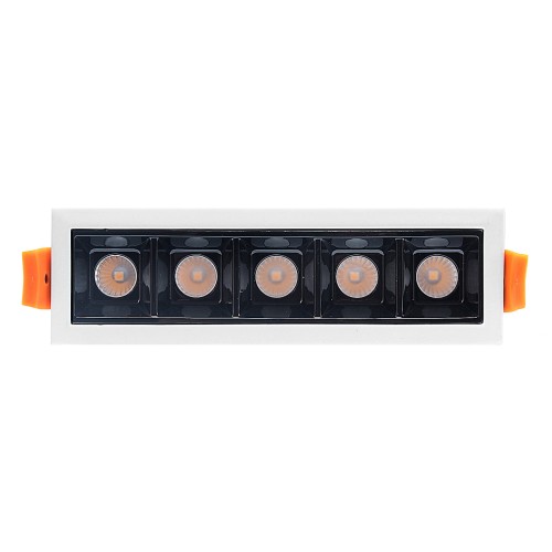 pol_pl_Lampa-liniowa-Led-podtynkowa-10W-3000K-biala-JDL-5T-584_4.jpg