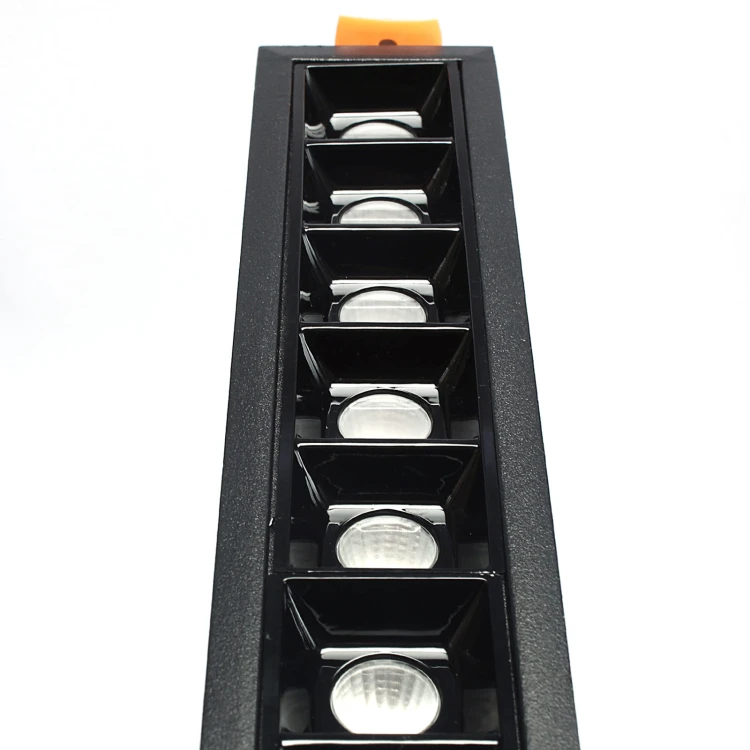 pol_pl_Lampa-liniowa-Led-podtynkowa-30W-3000K-czarna-JDL-15T-590_5.jpg