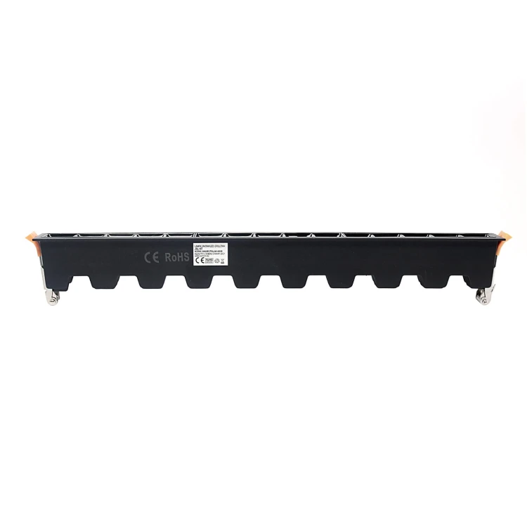 pol_pl_Lampa-liniowa-Led-podtynkowa-30W-3000K-czarna-JDL-15T-590_1.jpg